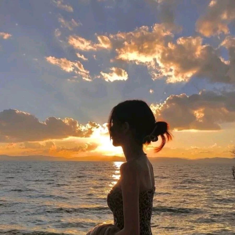 ོ.关你什么柿🌸