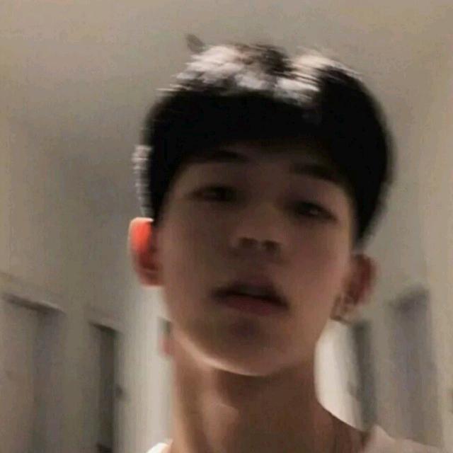 hz是人坤⁹¹⁶