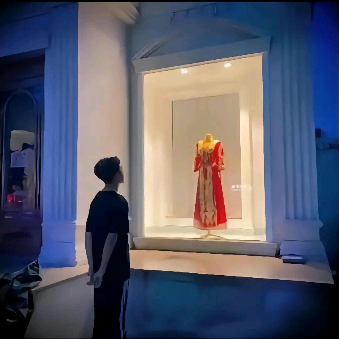 将爱藏于落日🌉