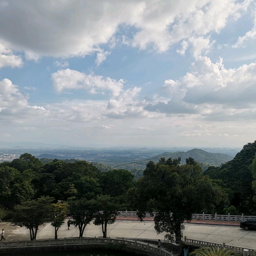 山丘