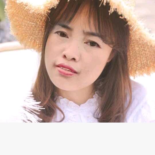 王文英.活在当下，一切随缘