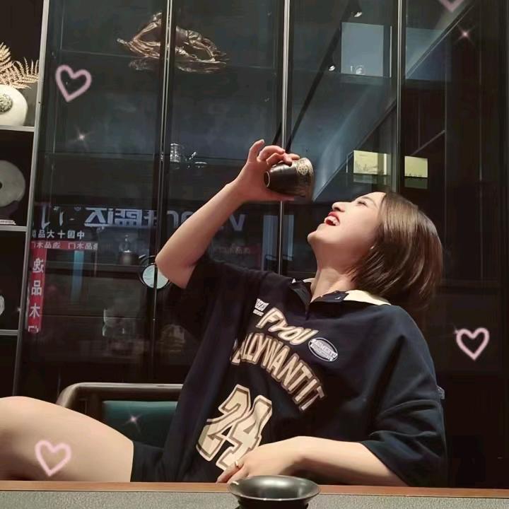 LᎭₑ美业人ꦿ᭄