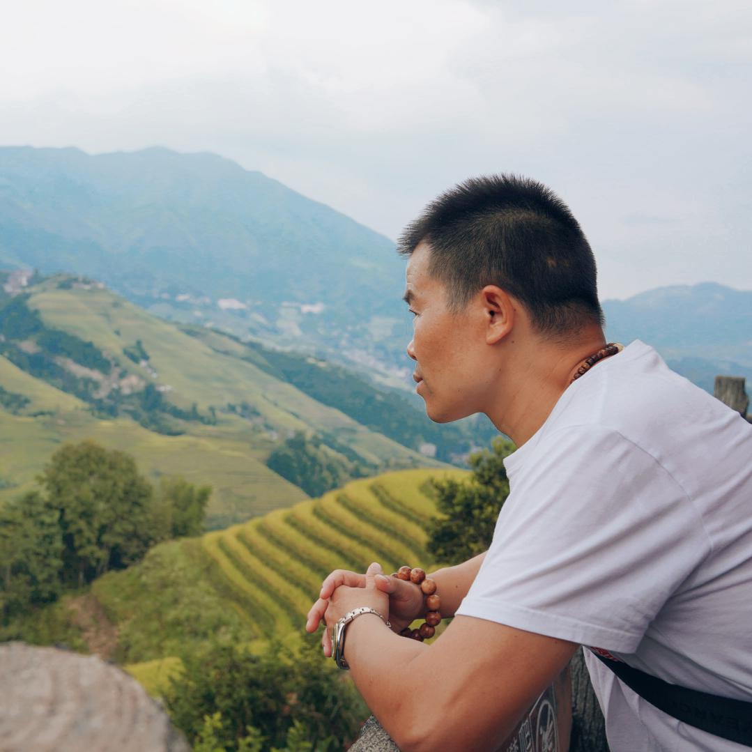卧龙岗下散淡的文