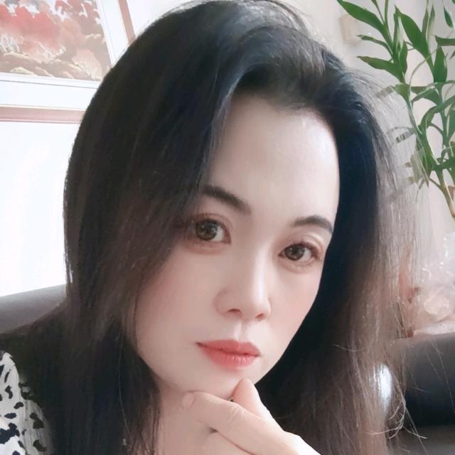 沙道沟的谢萍萍🐍面店老板娘