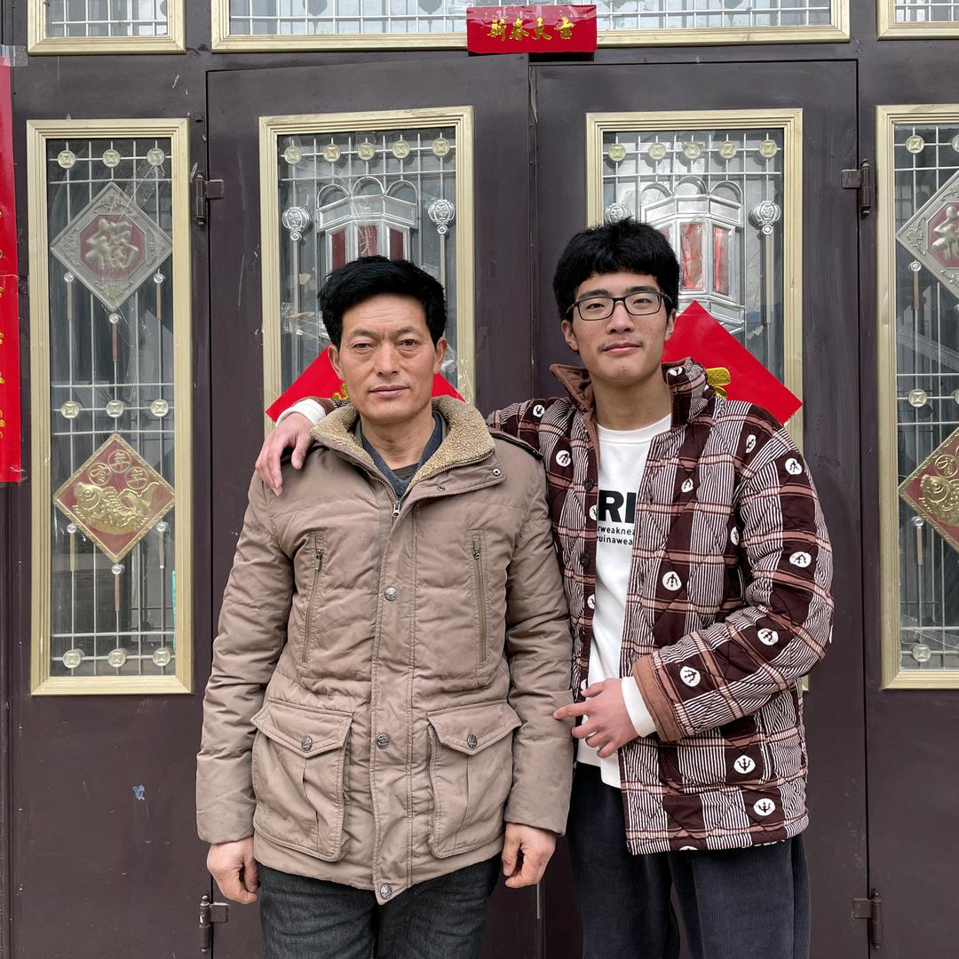 娄彦富