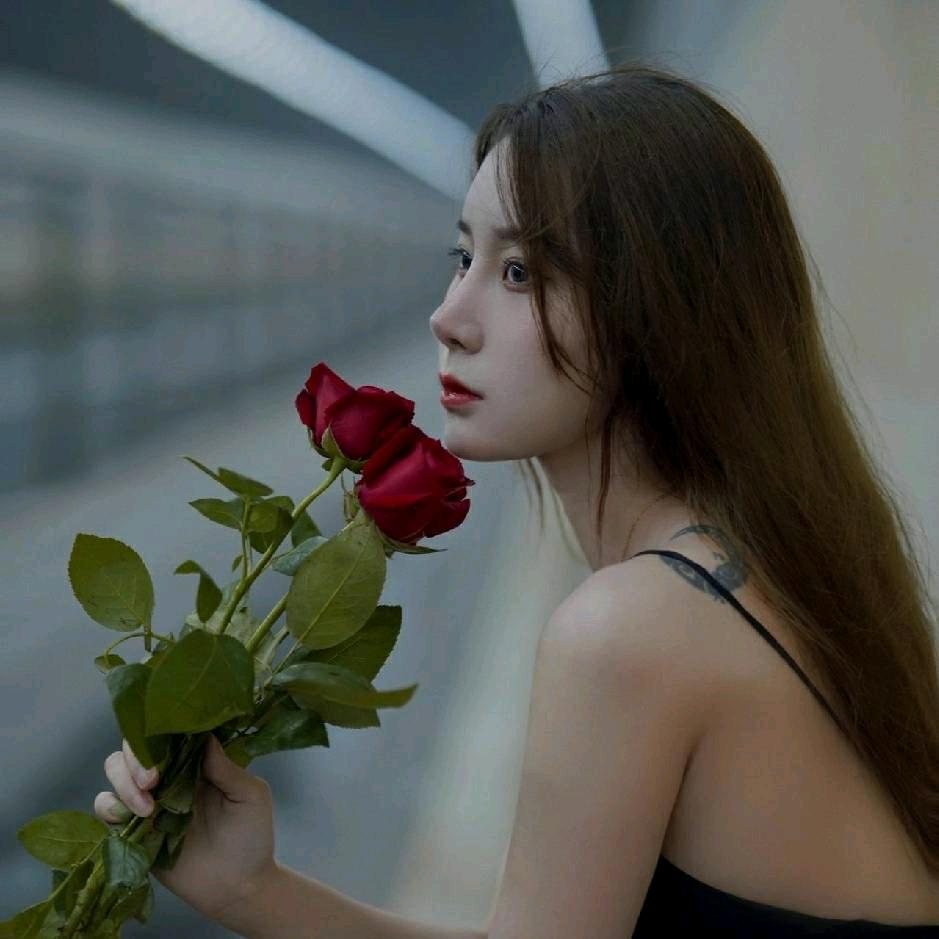妍妍爱追剧