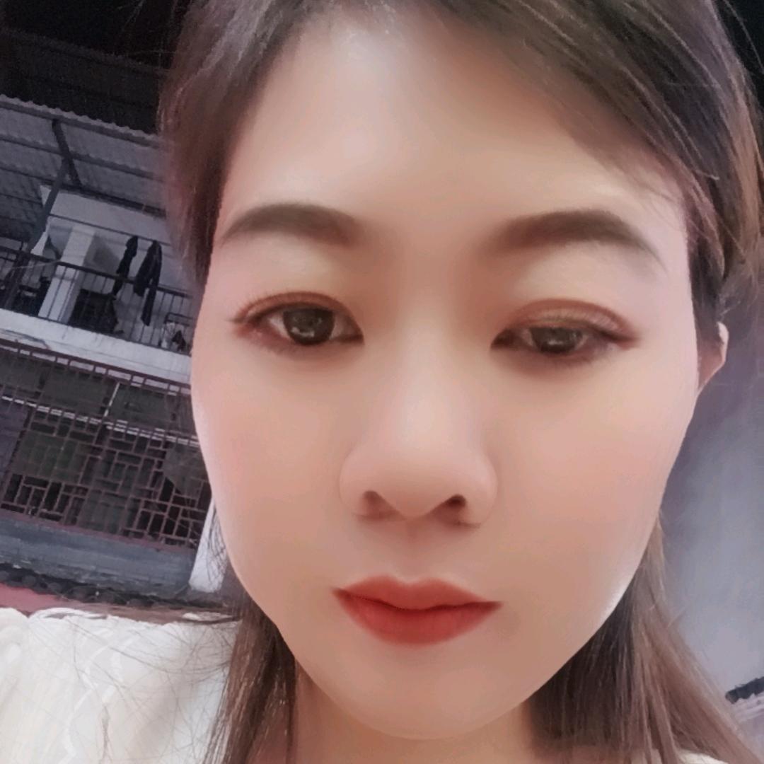 雨中的泪水