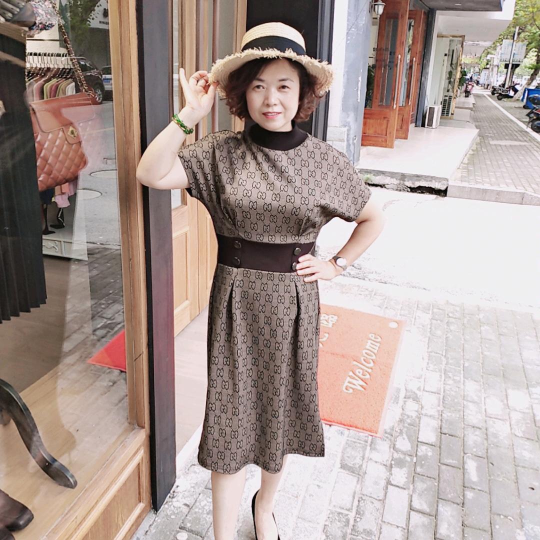 南浔时尚女人同心路店