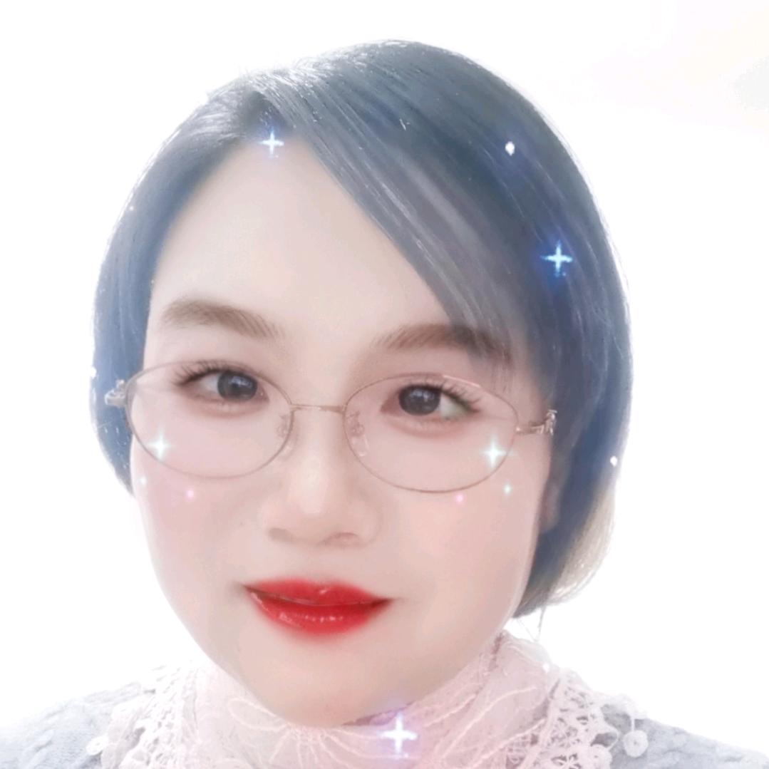 华