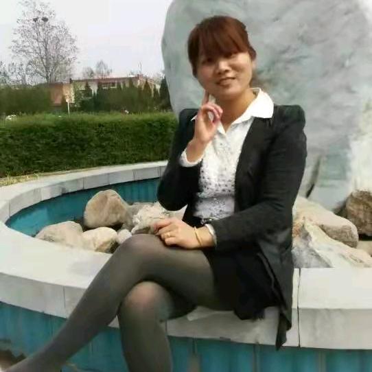 爱微笑😁的梅子