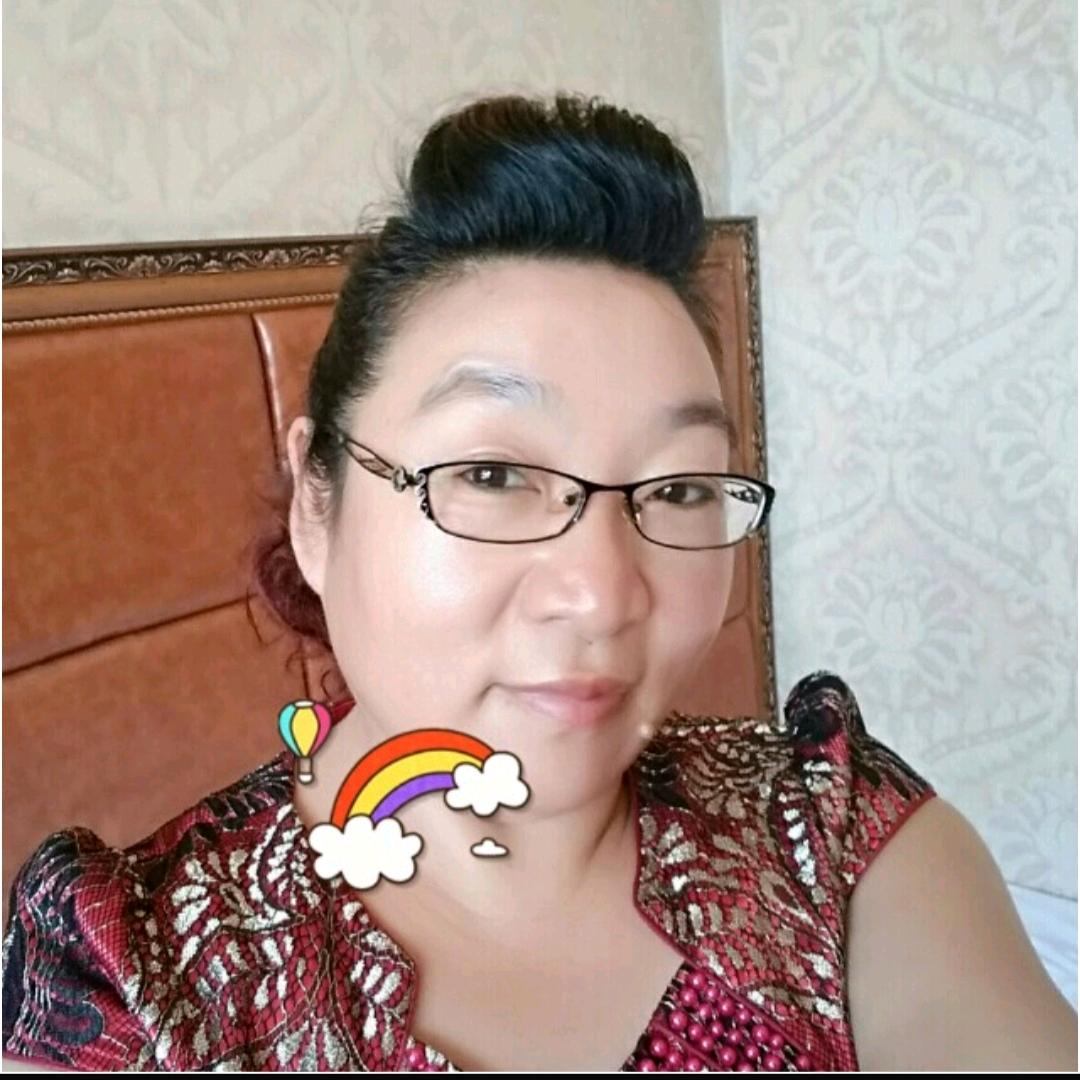 宁武秀芳服饰（好物在橱窗）