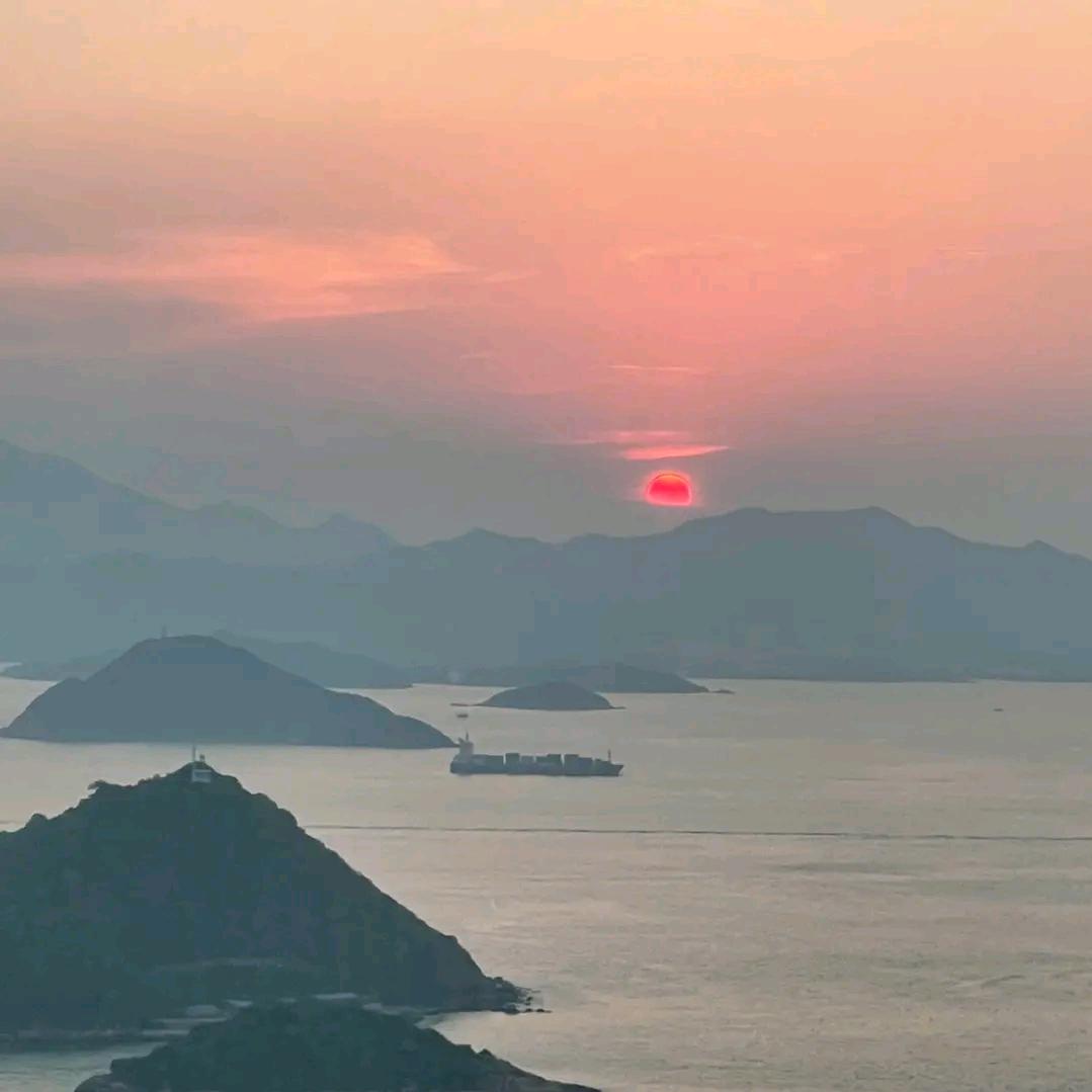 小鱼小虾