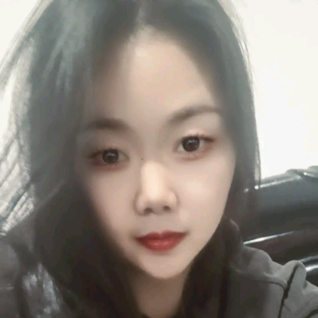 ʕ•̫͡🍒英子～)ﾉ