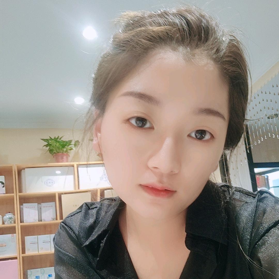 保德县尊爵天使宝贝专业摄影店