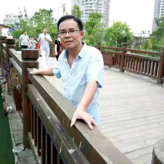 江边小镇（上午9点10分）