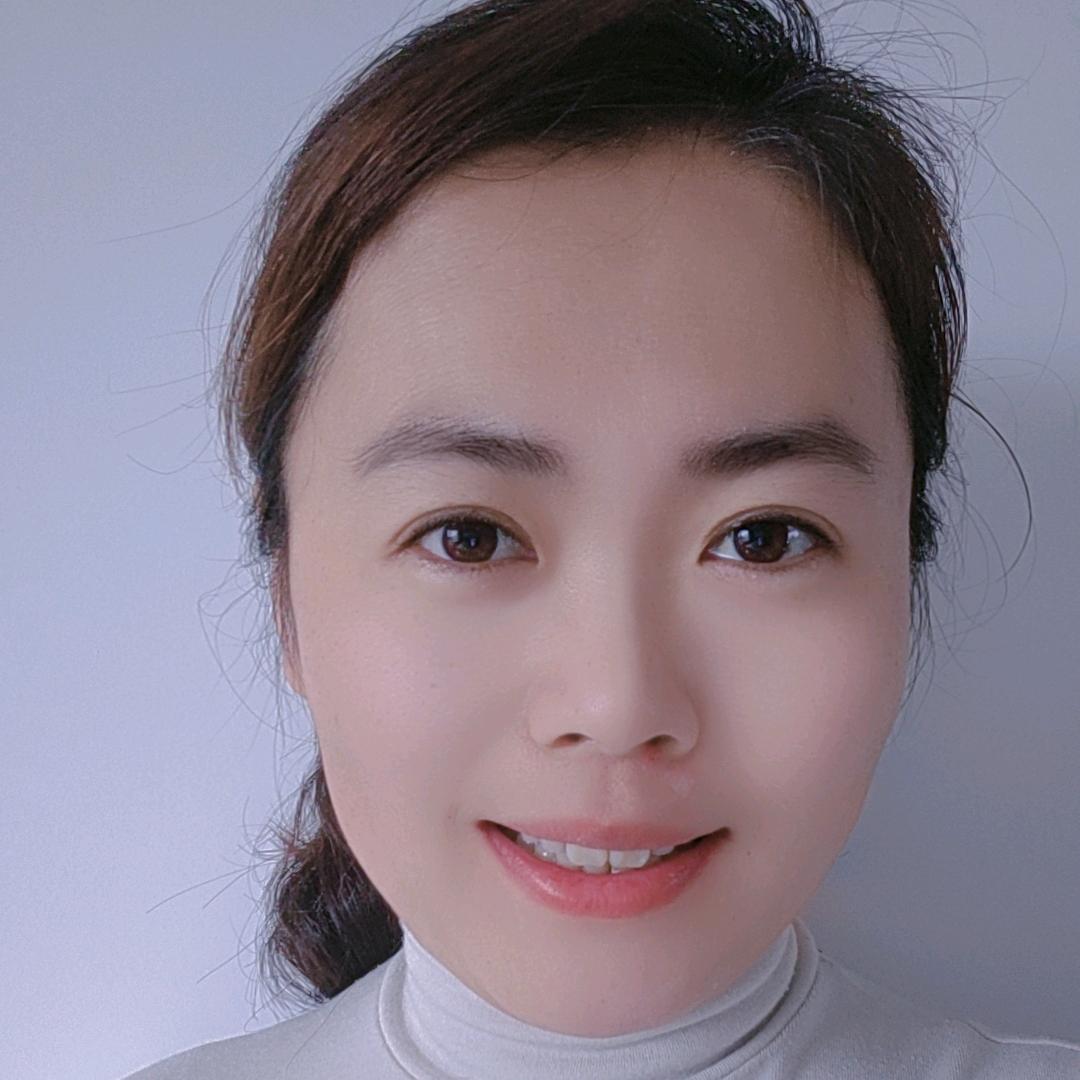 莹莹