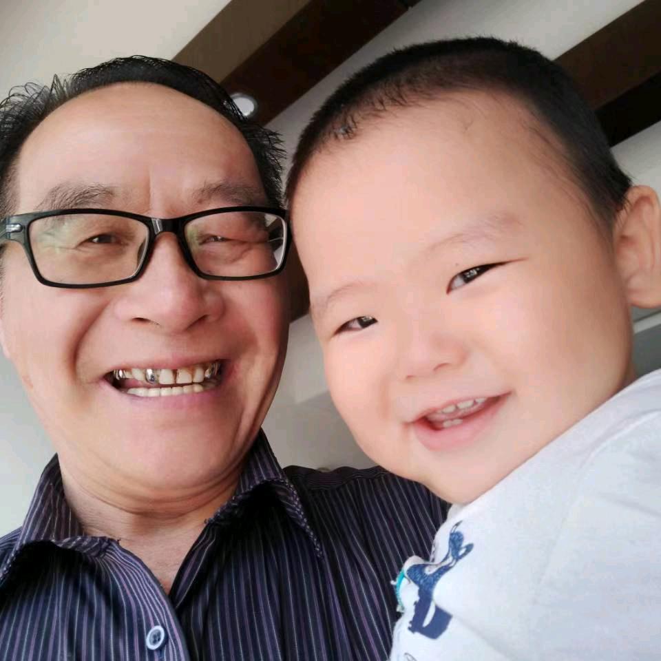 上海浦东小白脸
