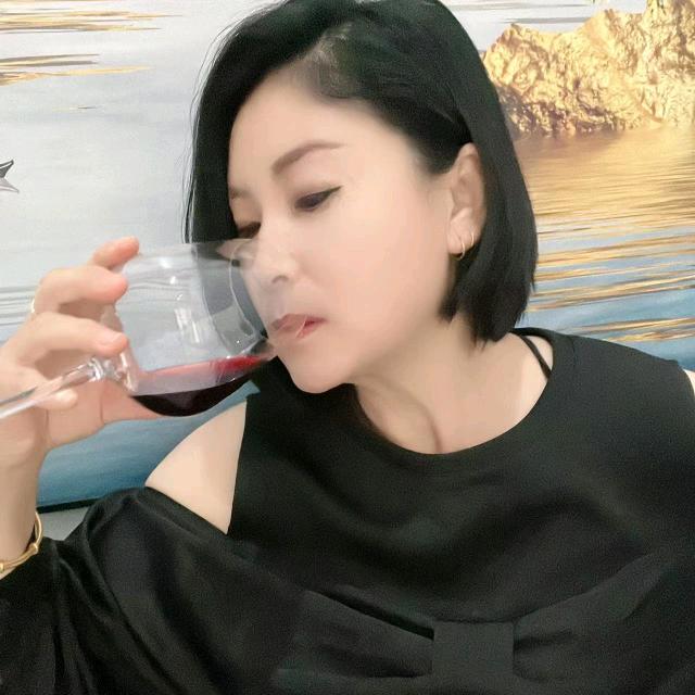 瑞华云泰氟碳漆厂家