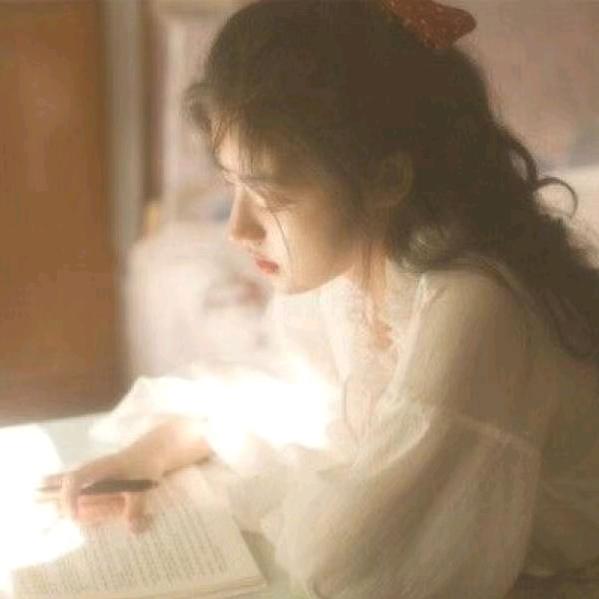 爱写字的丽莎贝儿