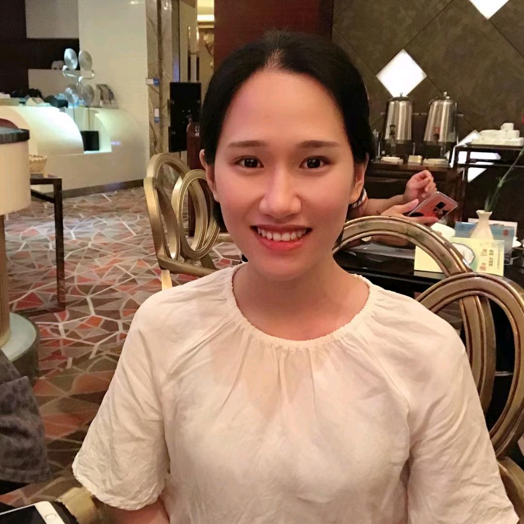 大敏玩黑鱼