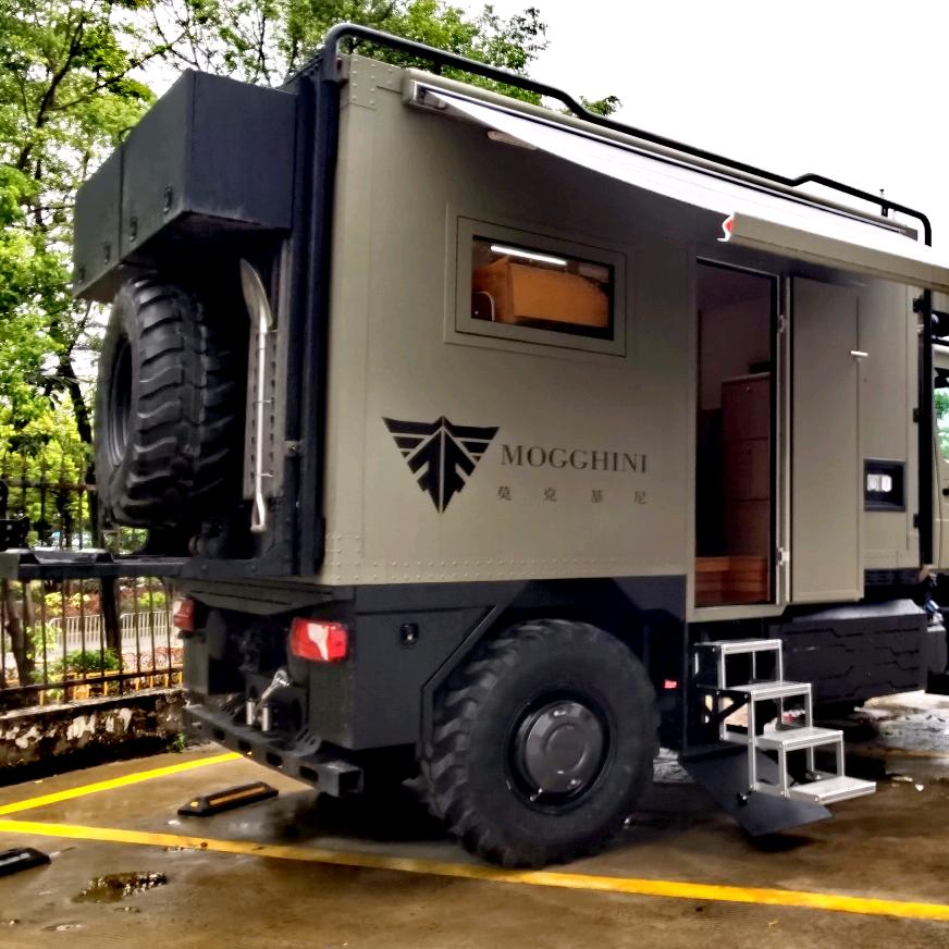 莫克基尼房车