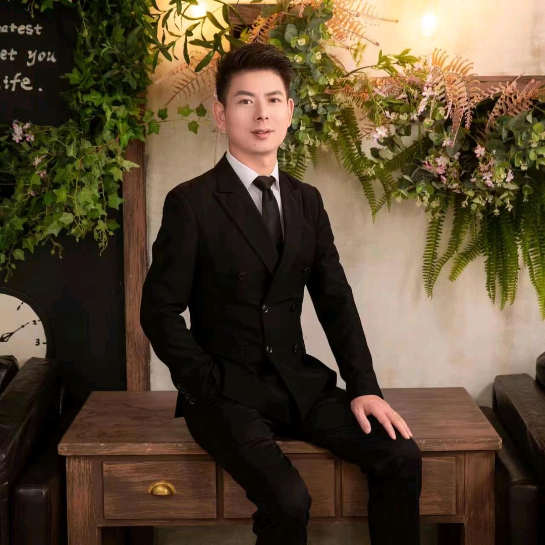 阿东美发形象设计