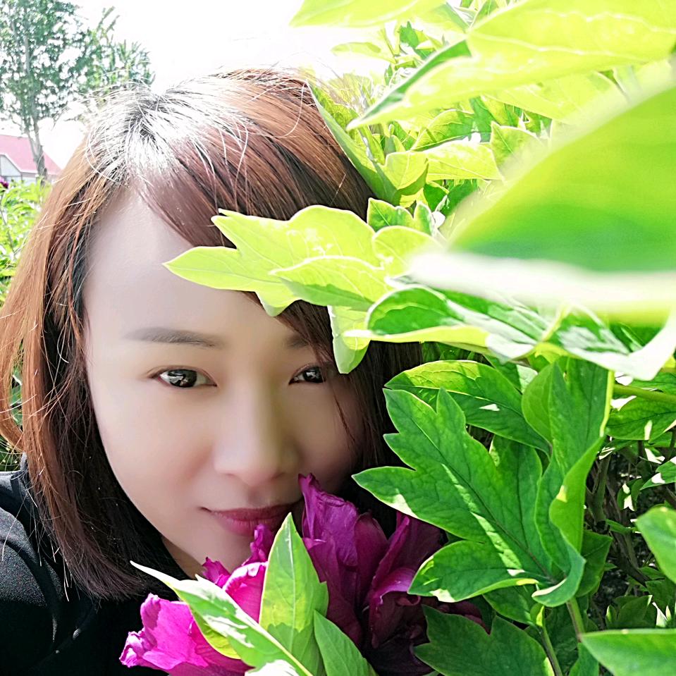 蓝色妖姬🌹
