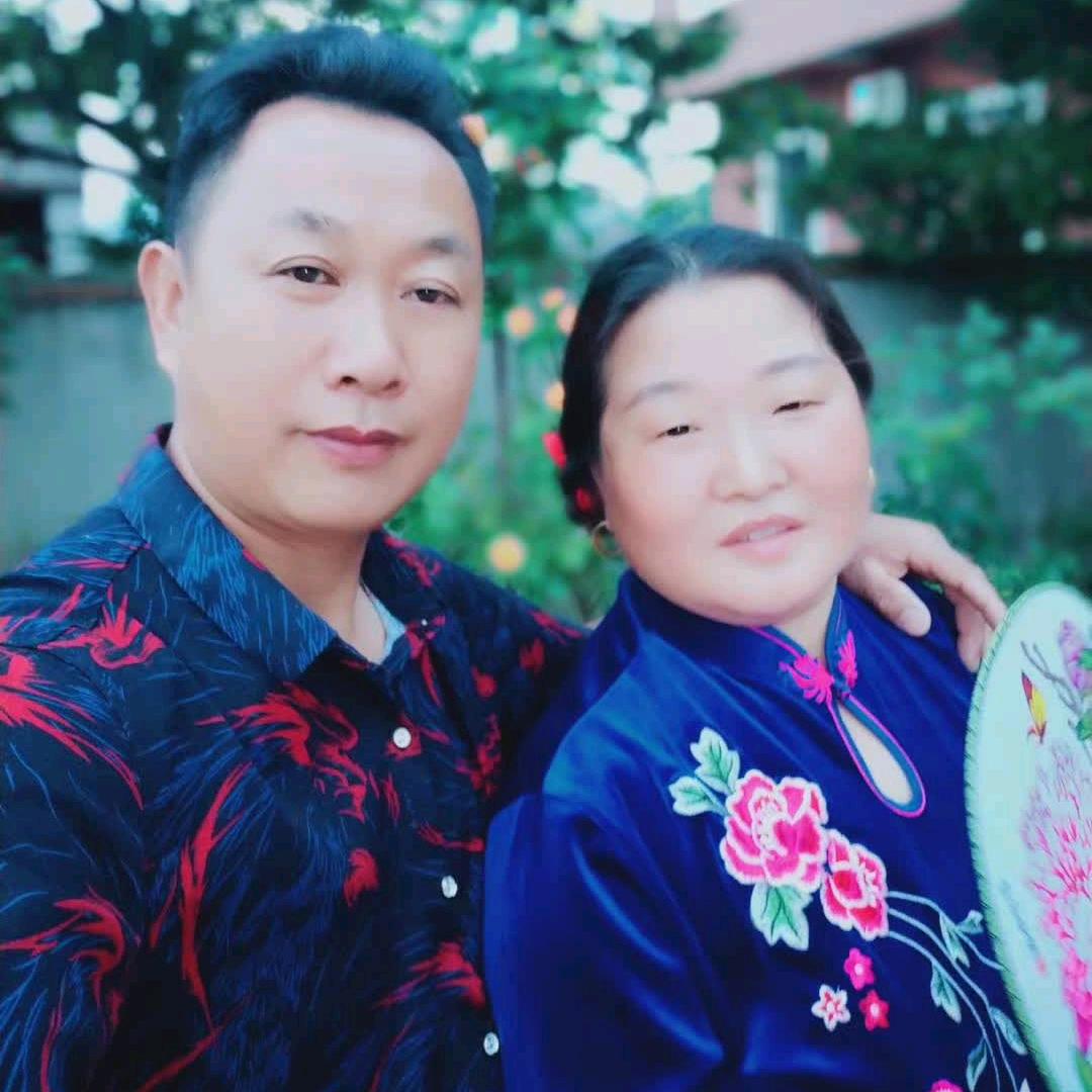 我爱广场舞 我是兴旺快餐店