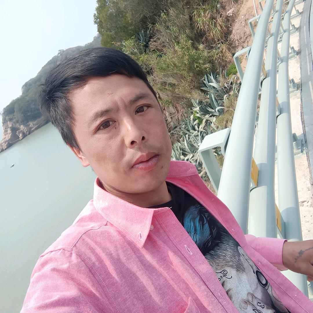 单身龙哥