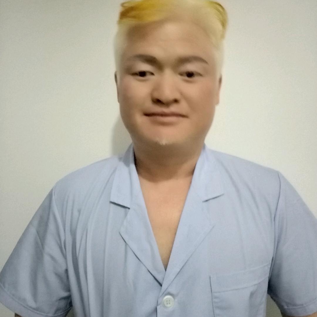 辉辉的日常生活