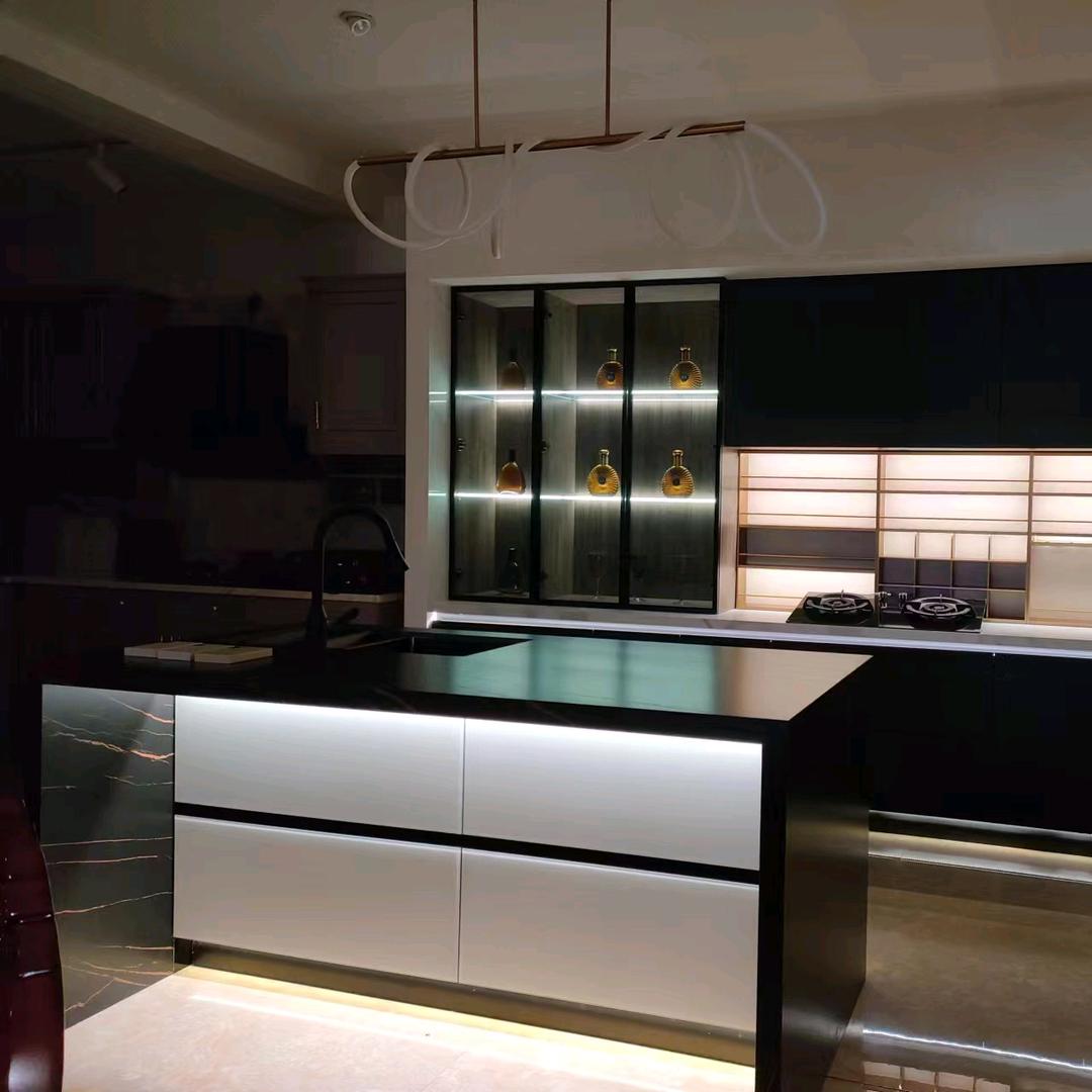 创想意乐嘉橱柜门