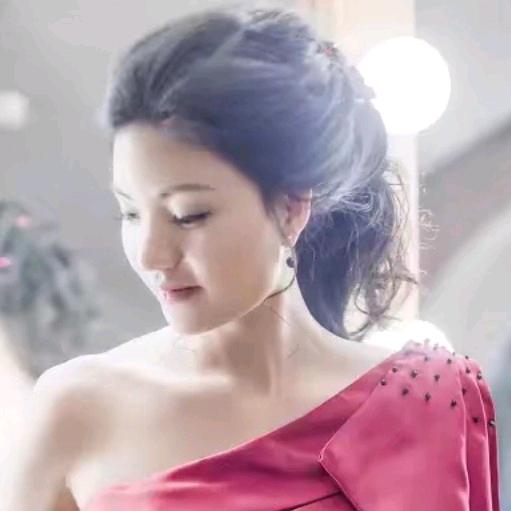 娜娜
