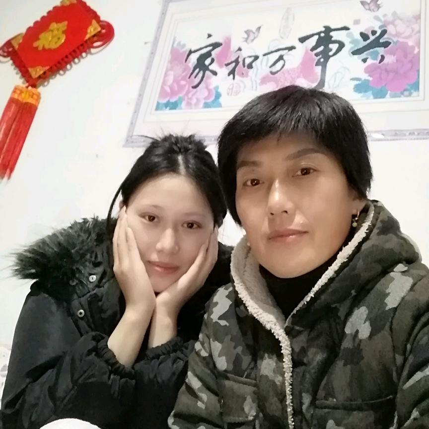 冰糖心（晚上8点10分开播）