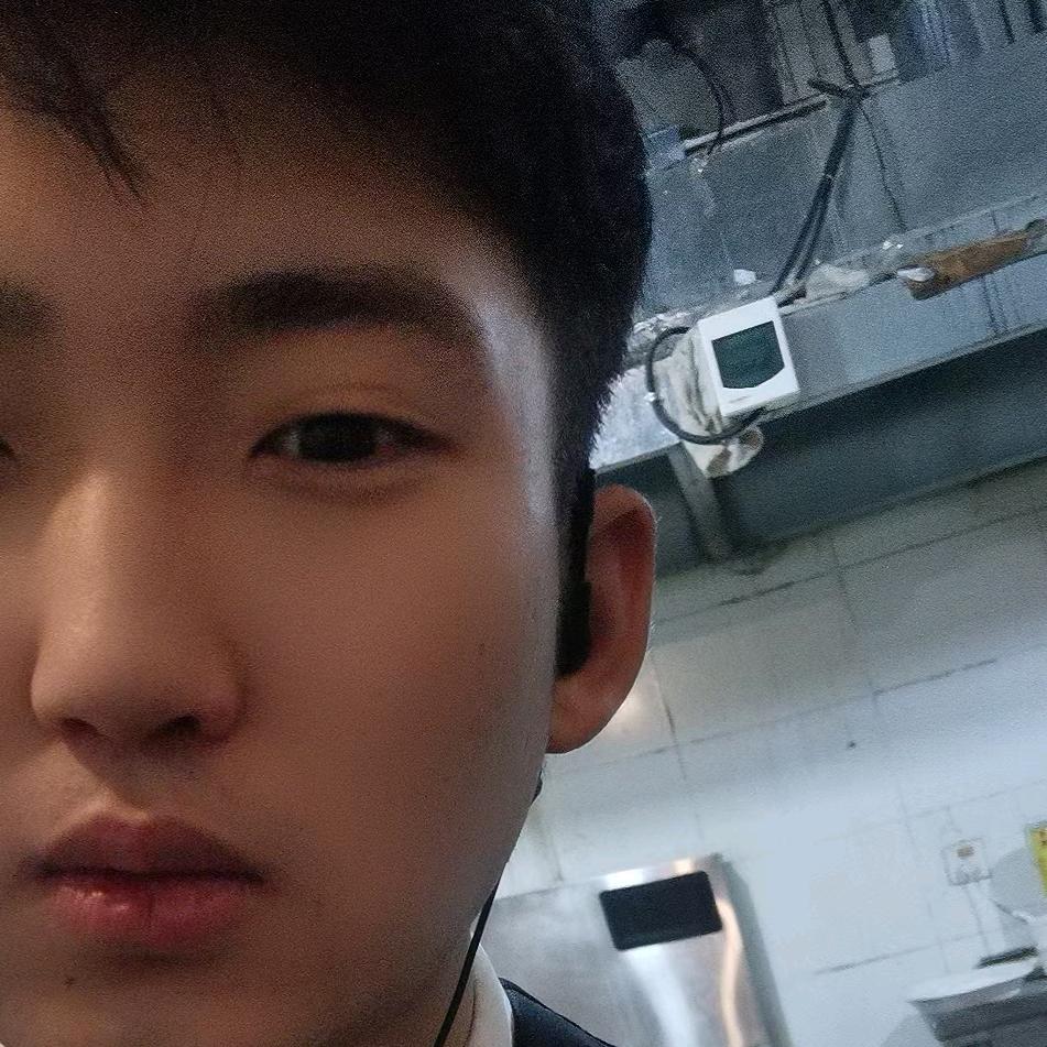 哎哟别闹
