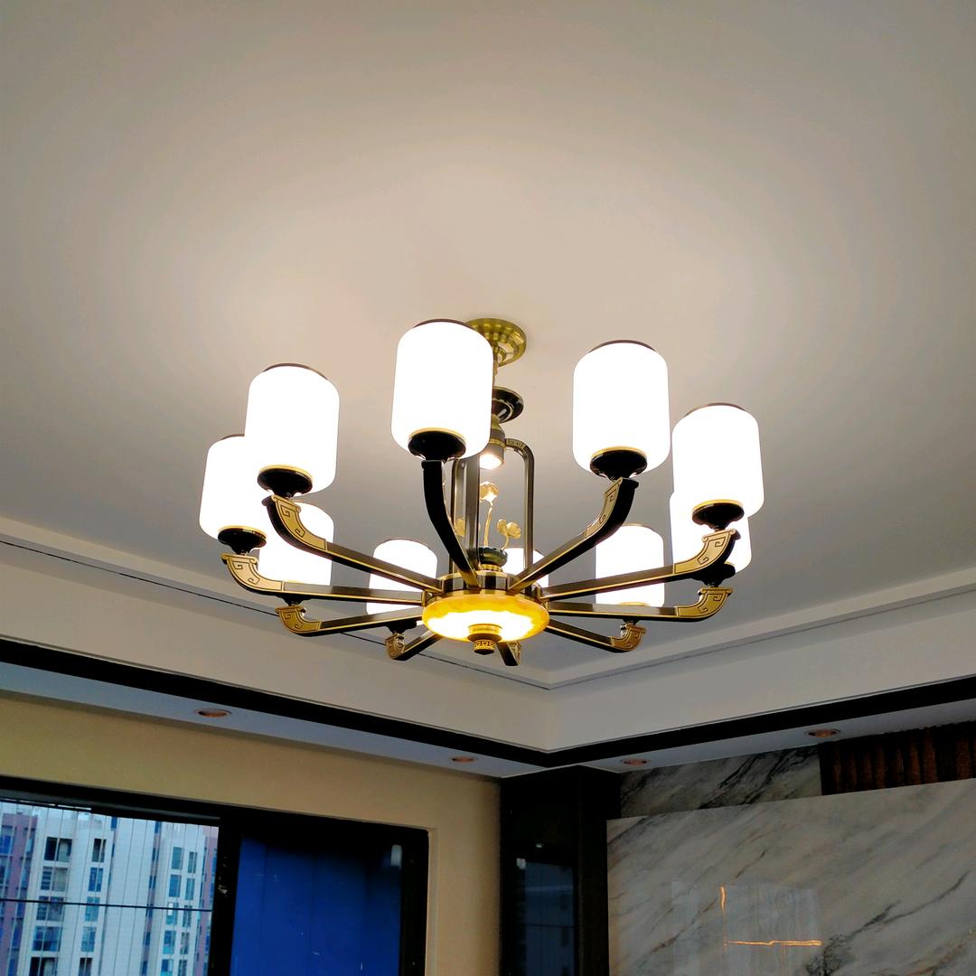 方圆美缝吊顶灯饰（小钟)