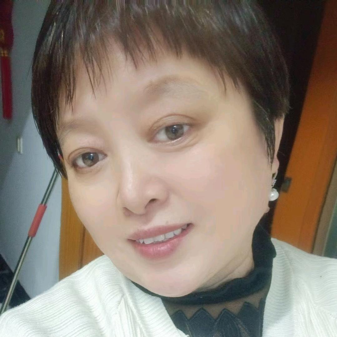 子珠（喜欢音乐与诗词的人）