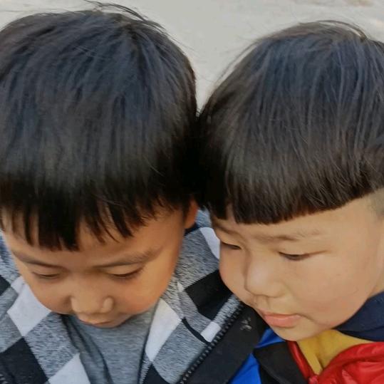 。。明月