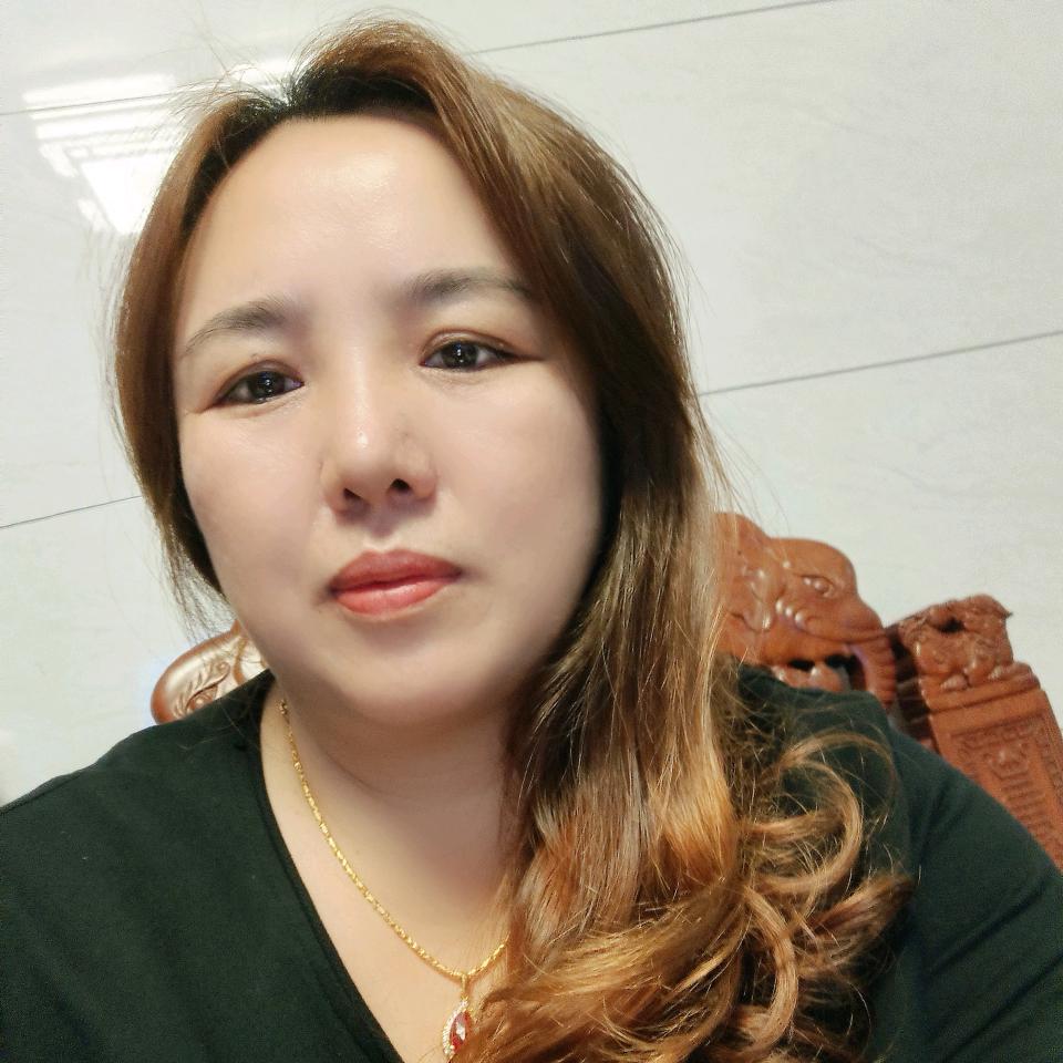 阿丽
