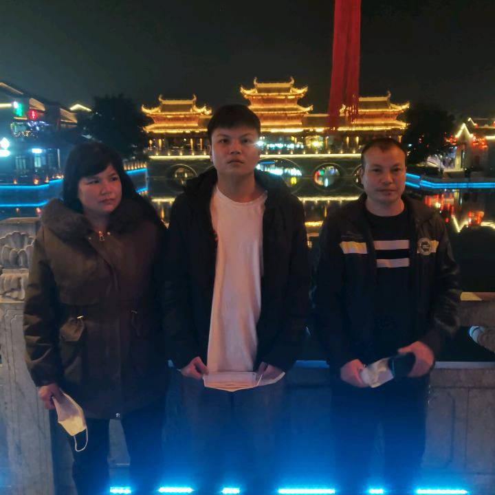 明志贴砖（砖业户）