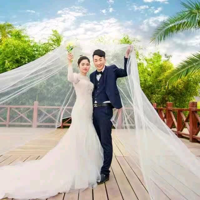 除了，坚强，别无选择