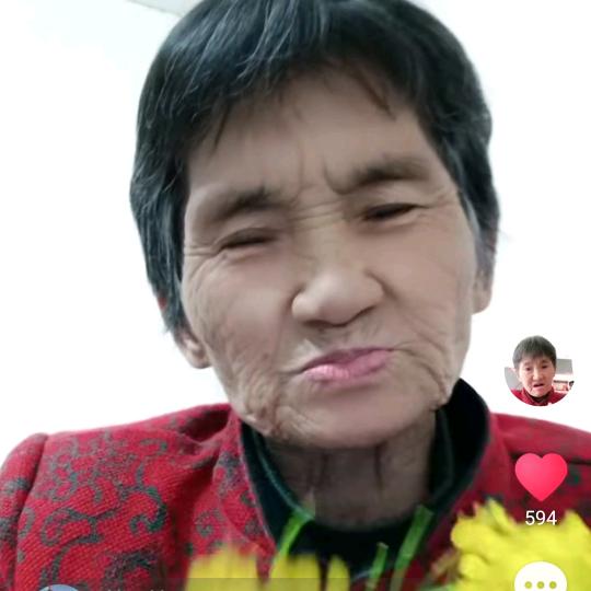 春姐。
