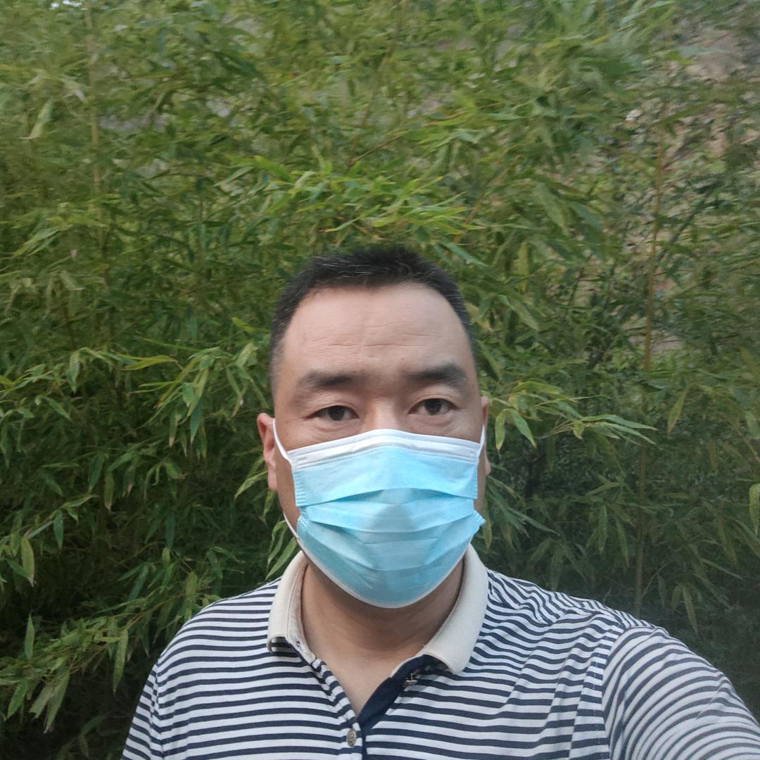 东风寄千愁