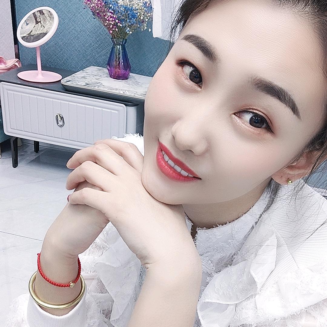 浅笑那忧伤😜