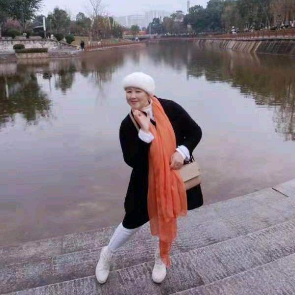 感恩遇见，邹春英66年马