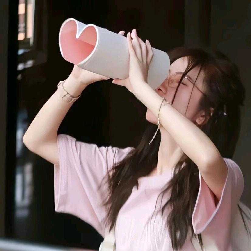 ᥫᩣ 𝙡̶̶̶𝙤̶̶̶?