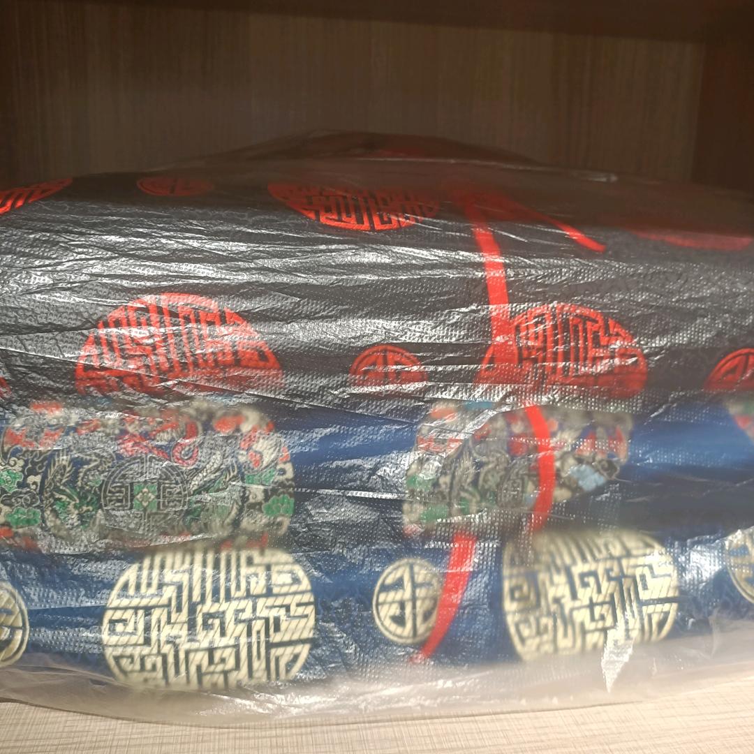 仙缘寿衣服饰店庞荃月