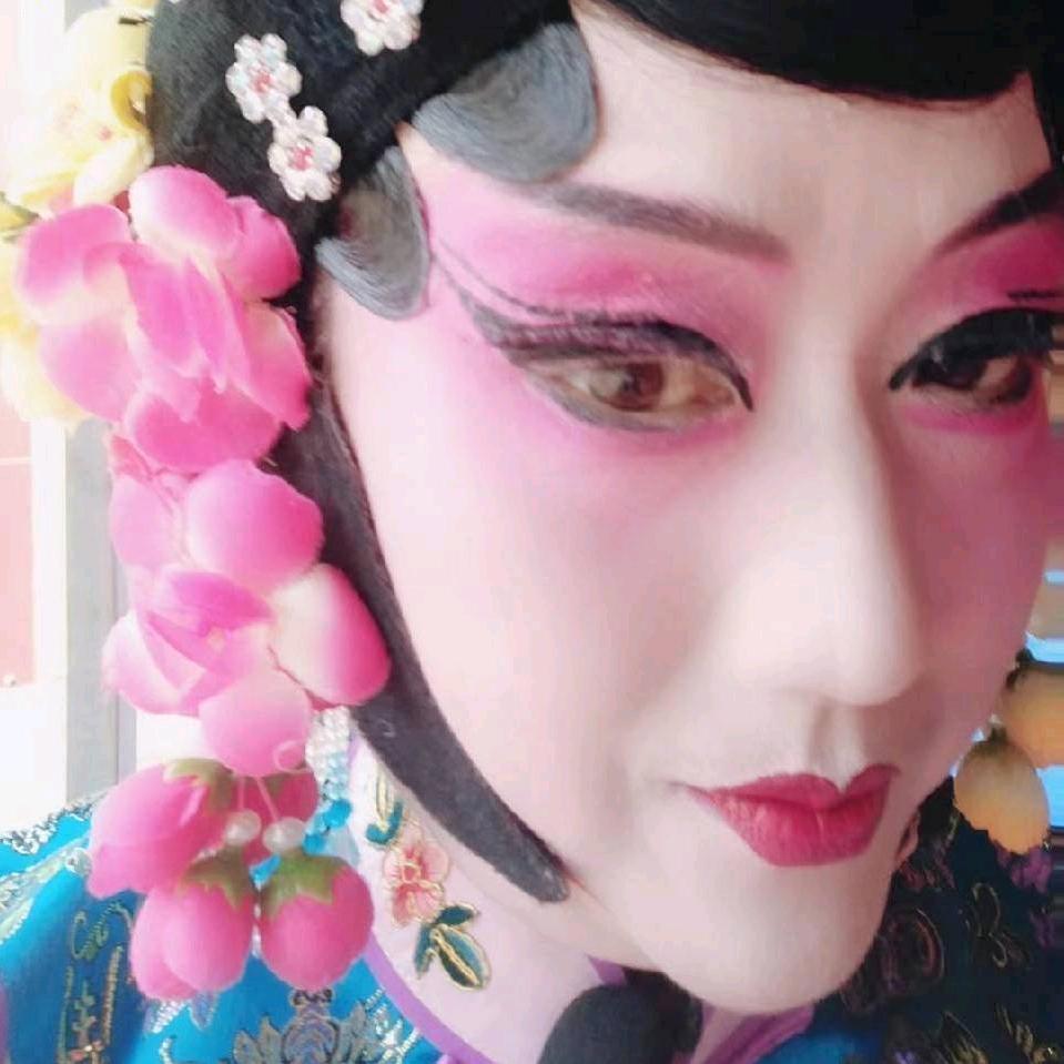 赵丽君