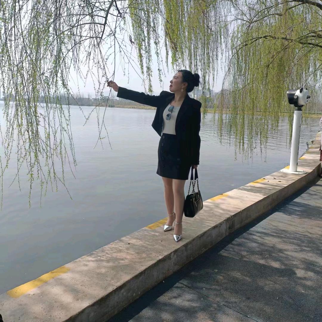 •͈上善若水ᴗ⁃͈（拒绝连赞私聊）