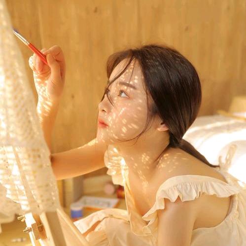 依莹