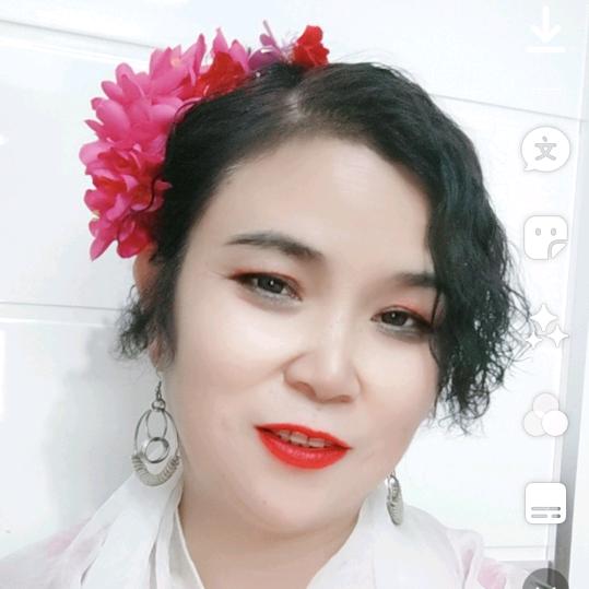 小云＜晚上八点三十开播＞
